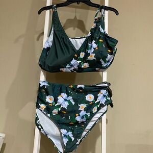 Floral Green Bikini Set brand new SHEIN